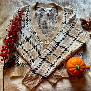 No Boundaries Tan and Black Plaid Cardigan